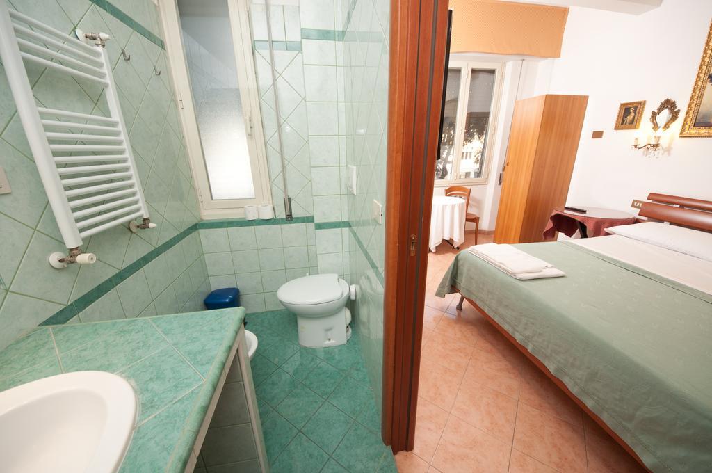 Suites Oliveri Viale Marconi Rom Exteriör bild