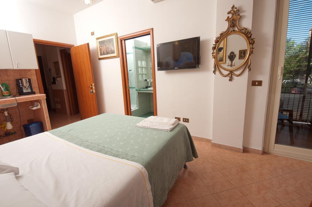 Suites Oliveri Viale Marconi Rom Exteriör bild